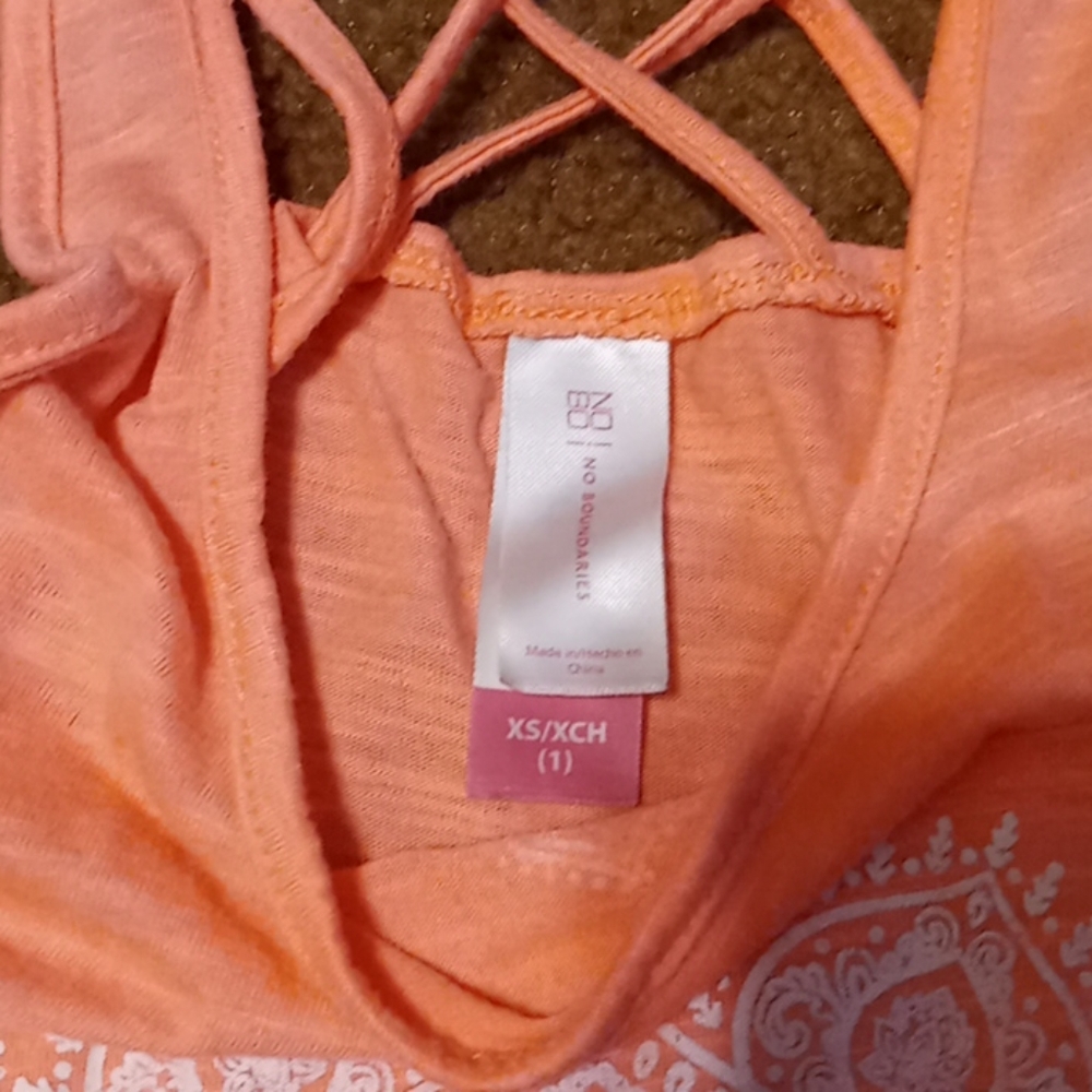 Elephant Tee - Picture 3 of 3